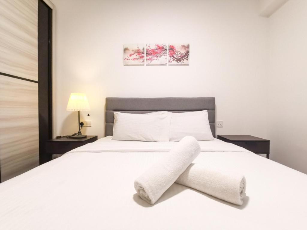 R&F Princess Cove Ciq Premium Sea & City View Suites By Neo Джохор-Бару Номер фото